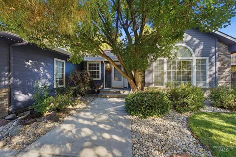 Exterior - 1624 E Seaport Ct, Boise, ID 83706 photo 3 of 13