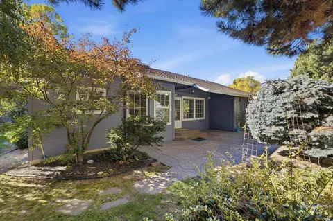 Exterior - 1624 E Seaport Ct, Boise, ID 83706 photo 6 of 13