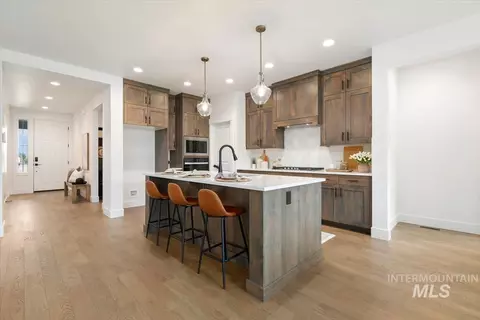Kitchen - 6304 E One Tree Pl, Eagle, ID 83629 photo 2 of 6