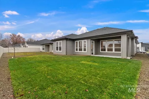 Exterior - 6304 E One Tree Pl, Eagle, ID 83629 photo 5 of 5
