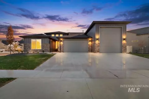 124 S Beechwood Dr, Nampa, ID 83686