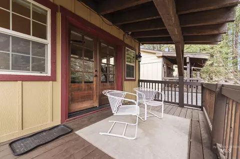 Exterior - 1414 Dawson Ave, Mccall, ID 83638 photo 5 of 11