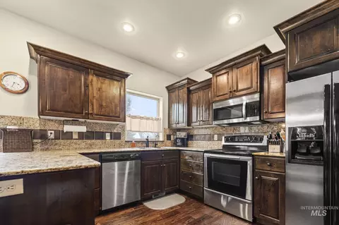Kitchen - 1414 Dawson Ave, Mccall, ID 83638 photo 1 of 1