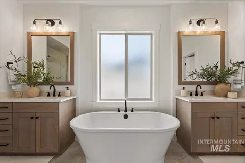 Bath - 6640 W Sollas Dr, Eagle, ID 83616 photo 1 of 4
