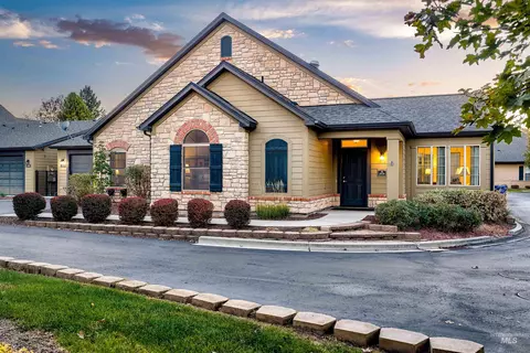 2878 N Cloverdale Rd, Boise, ID 83713