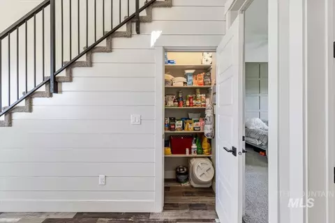 Entry Way - 374 Desert Bluff Ln, Melba, ID 83641 photo 2 of 2