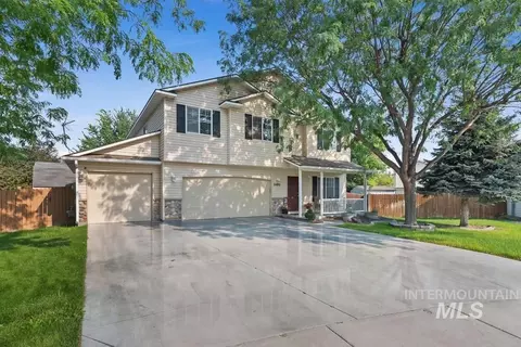 2480 W Ocean Pointe Ave, Nampa, ID 83651