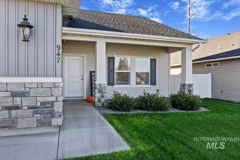 Exterior - 947 Trinity Rd, Jerome, ID 83338 photo 3 of 8