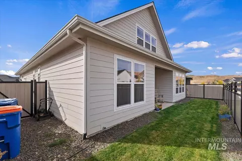 Exterior - 6538 E Lucy Dr, Eagle, ID 83629 photo 5 of 7