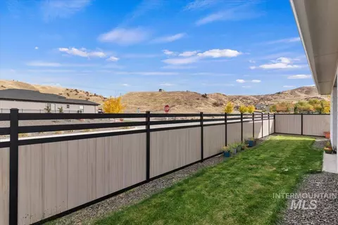 Exterior - 6538 E Lucy Dr, Eagle, ID 83629 photo 7 of 7