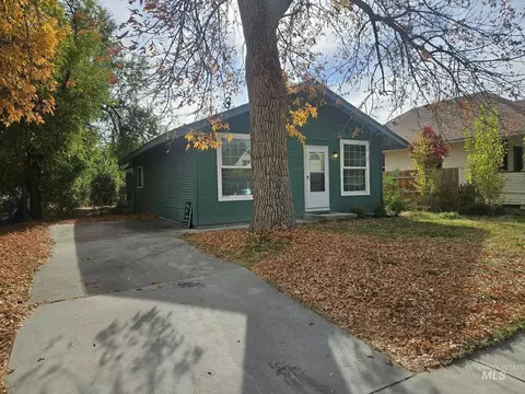 2707 W Madison Ave, Boise, ID 83702