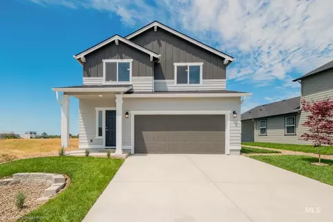 633 SW Mendenhall St, Mountain Home, ID 83647
