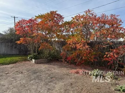 Exterior - 607 N 5th St, Nyssa, OR 97913 photo 10 of 11
