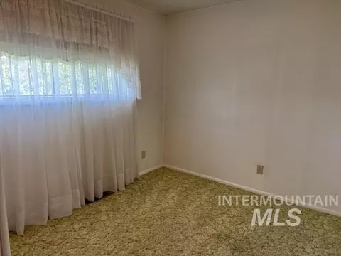 Other - 607 N 5th St, Nyssa, OR 97913 photo 4 of 11