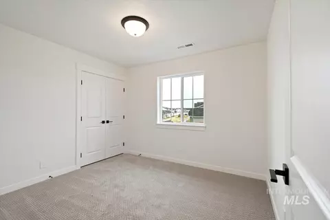 Bedroom - 7108 W Amazon Dr, Eagle, ID 83616 photo 4 of 6
