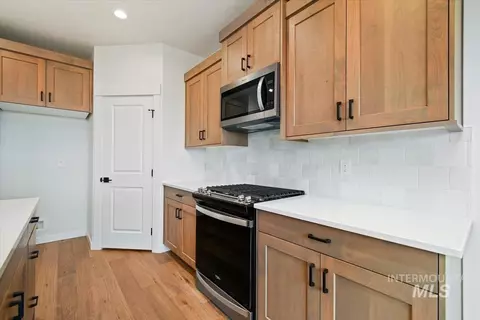 Other - 7108 W Amazon Dr, Eagle, ID 83616 photo 3 of 8