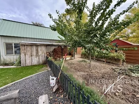 Exterior - 1250 W 9th St, Weiser, ID 83672 photo 9 of 18