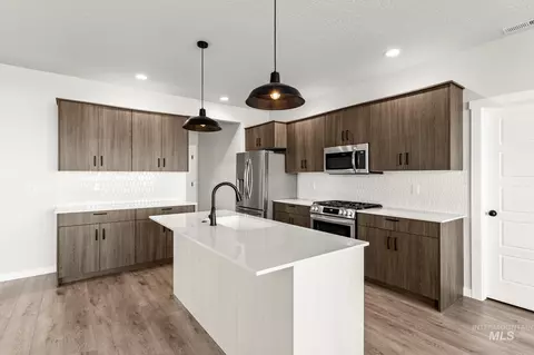 Kitchen - 5342 W Evita Ct, Eagle, ID 83616 photo 5 of 5