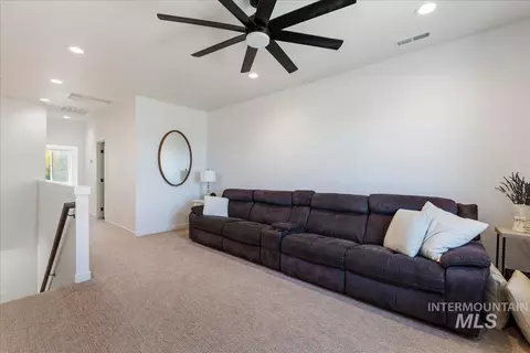 Entry Way - 7933 E Apple Tree Lp, Nampa, ID 83687 photo 2 of 3