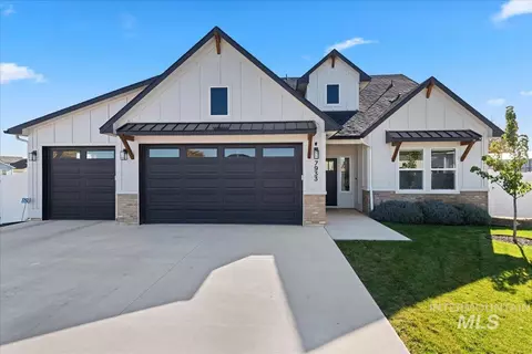 Exterior - 7933 E Apple Tree Lp, Nampa, ID 83687 photo 1 of 6