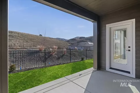 Exterior - 6352 W Sollas Ct, Eagle, ID 83616 photo 2 of 4