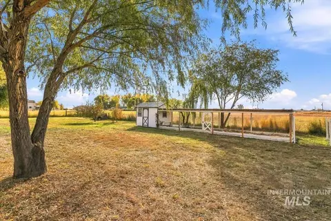 Exterior - 905 NW 14th Ave, Payette, ID 83661 photo 7 of 15