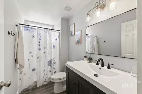 Bath - 905 NW 14th Ave, Payette, ID 83661 photo 2 of 2