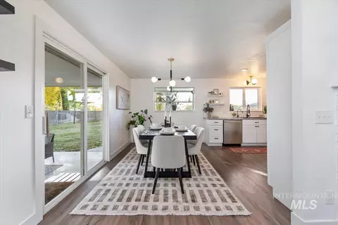Dining - 355 E Beacon Light Rd, Eagle, ID 83616 photo 1 of 2
