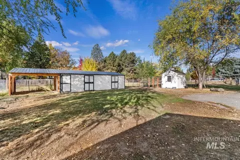 Exterior - 355 E Beacon Light Rd, Eagle, ID 83616 photo 4 of 13