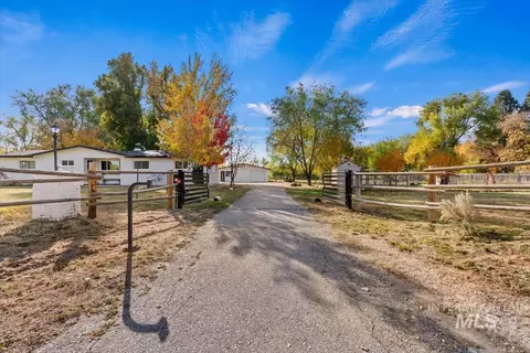 Exterior - 355 E Beacon Light Rd, Eagle, ID 83616 photo 1 of 13