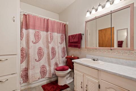 616 Chestnut St, Kellogg, ID 83837 photo 15
