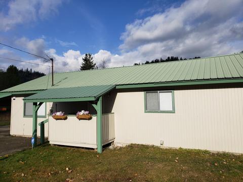 712 E Chestnut Ave, Osburn, ID 83849 photo 1
