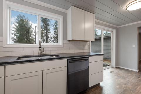 208 E 13th Ave, Post Falls, ID 83854 photo 15