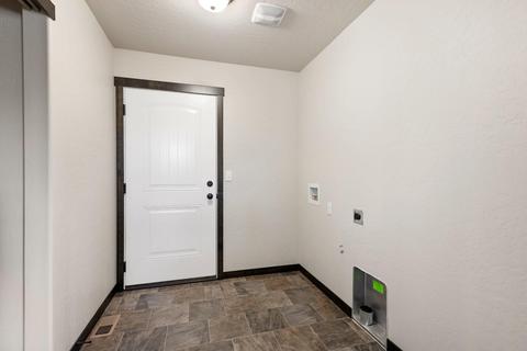 2577 E War Eagle Ave, Athol, ID 83801 photo 14