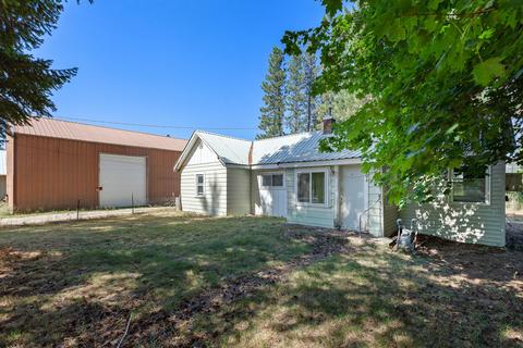 304 Ohio Ave, Pinehurst, ID 83850 photo 2