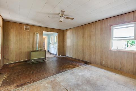 304 Ohio Ave, Pinehurst, ID 83850 photo 12
