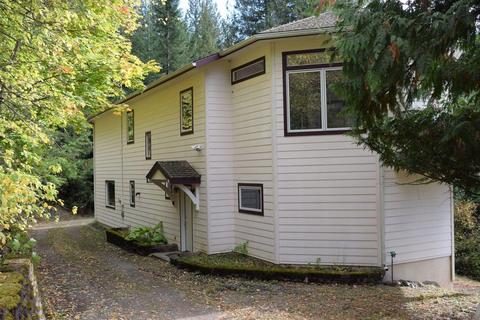 700 Spring St, Hope, ID 83836 photo 1