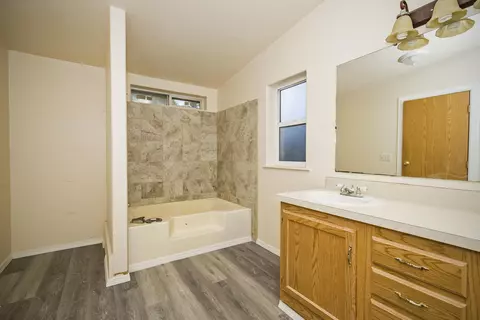 121 Glory Rd, Naples, ID 83847 photo 10