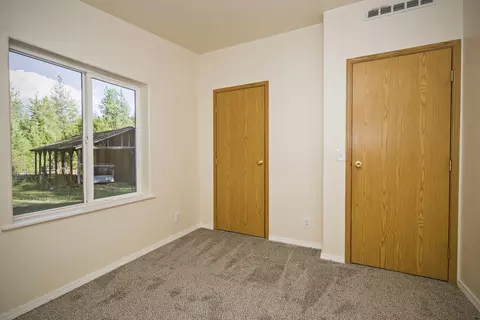 121 Glory Rd, Naples, ID 83847 photo 9