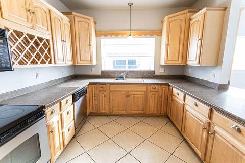 211 Sunset Dr, Pinehurst, ID 83850 photo 5