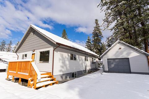 211 Sunset Dr, Pinehurst, ID 83850 photo 2
