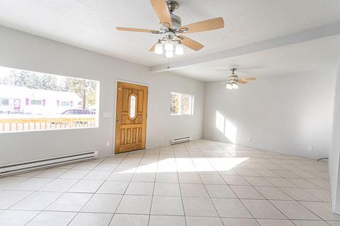 211 Sunset Dr, Pinehurst, ID 83850 photo 3