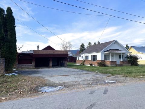 310 S 4th St, Dover, ID 83825 photo 3