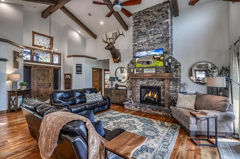 1269 E Bruin Loop, Hayden, ID 83835 photo 5