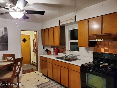 418 W Riverside Ave, Kellogg, ID 83837 photo 7