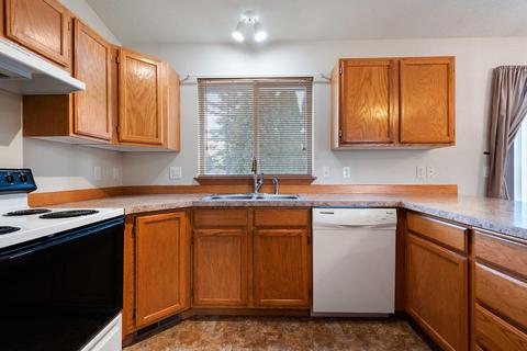 2006 N Cascade Ct, Post Falls, ID 83854 photo 10