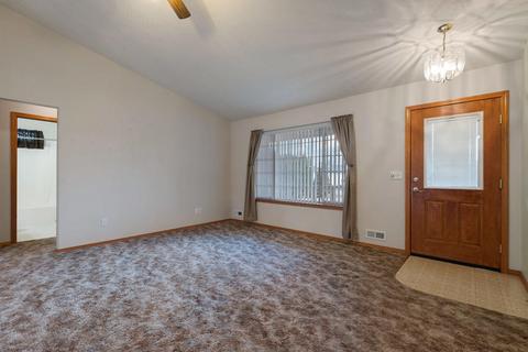 2006 N Cascade Ct, Post Falls, ID 83854 photo 4