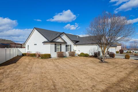 2459 N Alfalfa Loop, Post Falls, ID 83854 photo 2