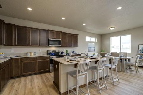 180 N Spindle St, Post Falls, ID 83854 photo 9