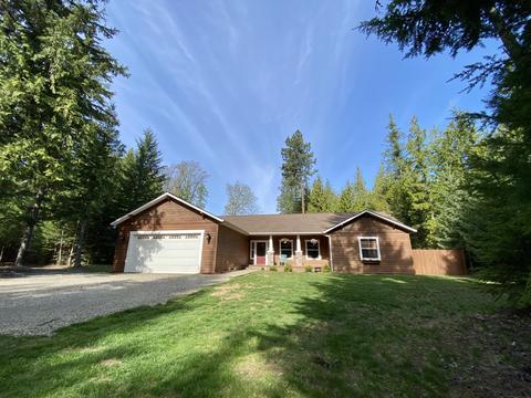 1654 Willow Ln, Naples, ID 83847 photo 1